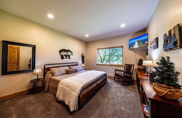 Large Mountain Luxury Home