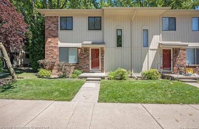 Photo of 40872 Highpointe Drive