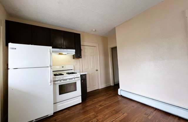 30 Chalapa Avenue 1F