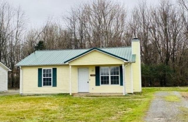 708 Stateline Rd - 708 State Line Road, Oak Grove, KY 42262