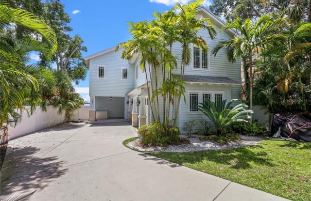 608 N OSCEOLA AVENUE - 608 North Osceola Avenue, Clearwater, FL 33755