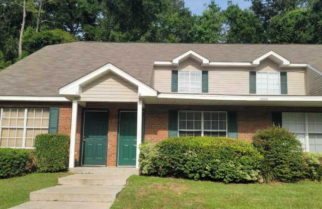 2525 Hartsfield Road
