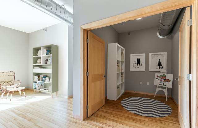 Uptown Exchange Lofts