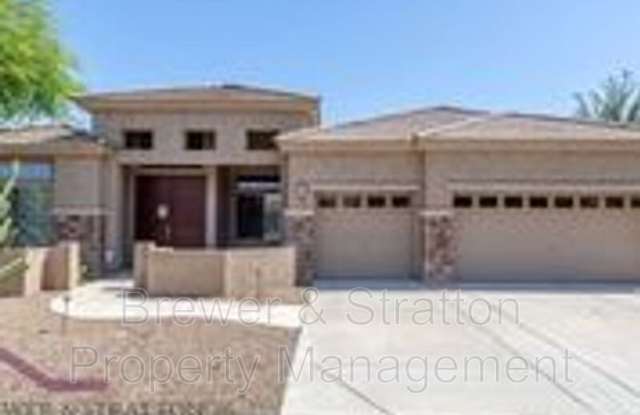 269 W Kingbird Dr - 269 West Kingbird Drive, Chandler, AZ 85286