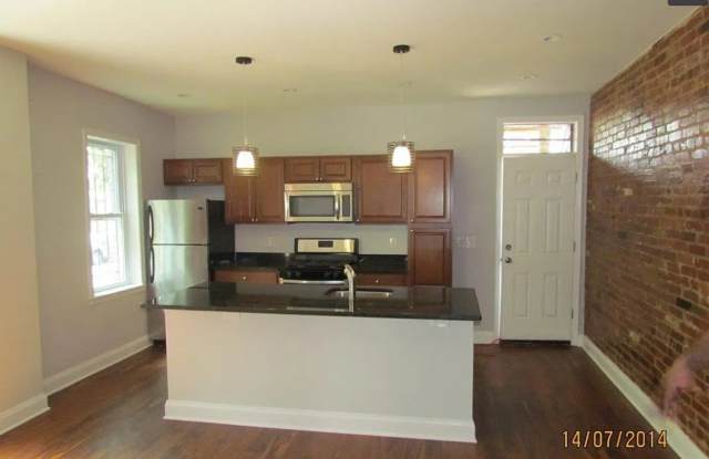 1271 Morse Street NE LLC