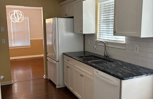 Updated 3/2 Brick Ranch In Grovetown - Available Now!