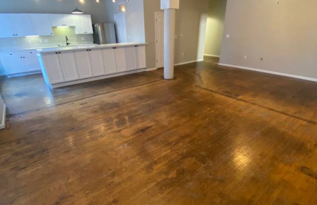 Lofts at 415