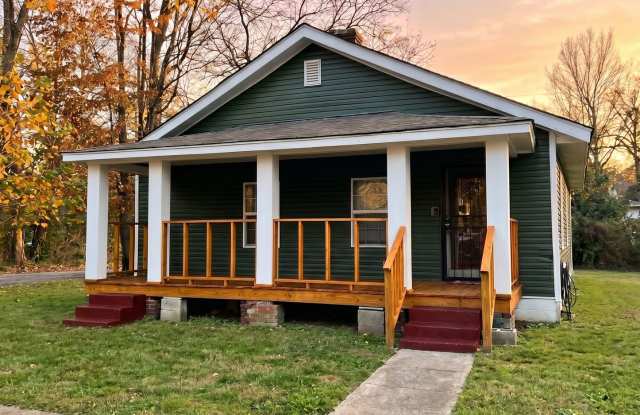 For Rent - 1347 E Trigg Ave, Memphis, TN 38106