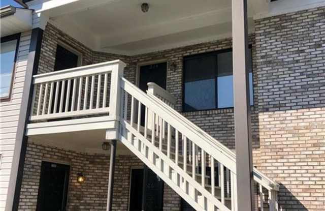 ***** $200 OFF FIRST MONTH RENT *****