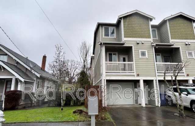 5621 s Lawrence St (Unit A)