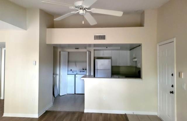 Photo of 4195 N Haverhill Road