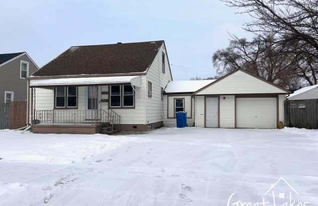 Cozy 3 Bedroom 1 Bathroom now available for rent
