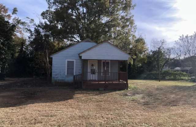 Photo of 501 West Mauldin Street