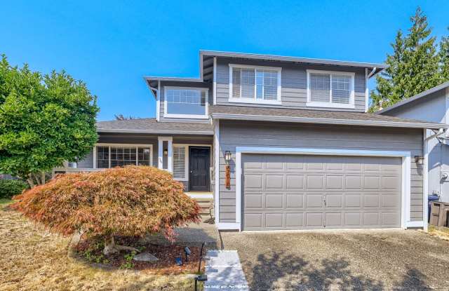 Stunning 3 Bed 2.5 Bath Lake Stevens Home w/ Attached Garage and Fenced Yard