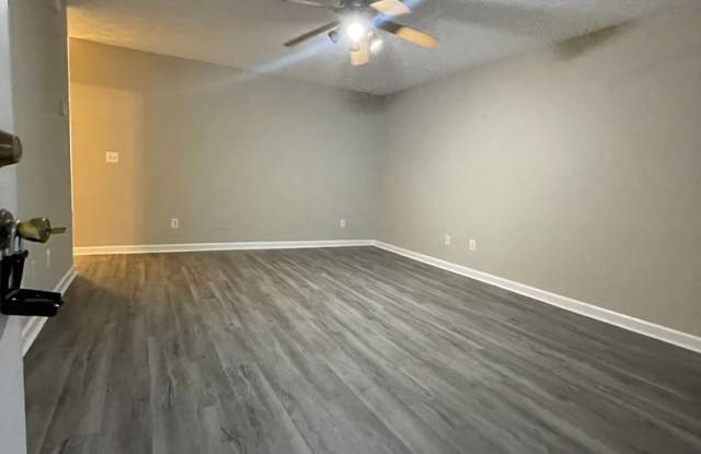 2 bedroom 2 bath ranch Duplex in Douglasville, GA