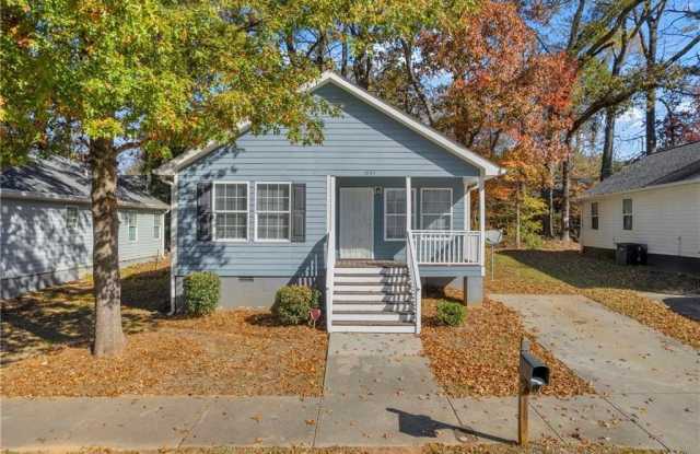 Photo of 1040 THOMASVILLE ESTATES Way