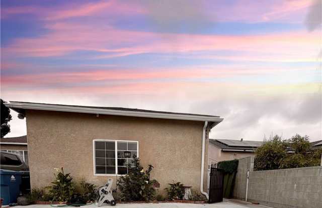 8459 Omelveny Avenue