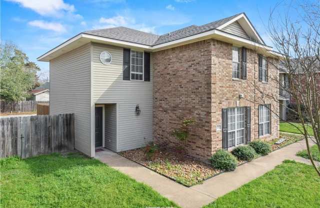 1227 Oney Hervey Drive