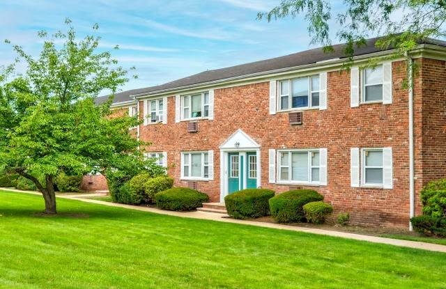 115 Old Short Hls Rd Unit D31