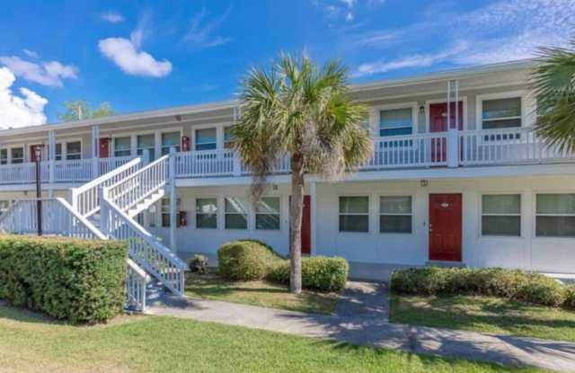 St. Andrews Apartment/Condo