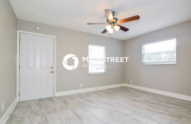 4805 South 88th Street