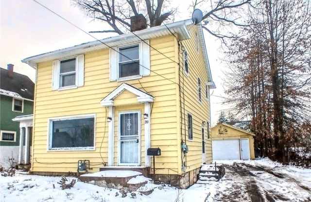 Photo of 39 Hilton Avenue