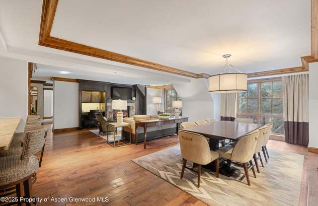 315 E Dean Street unit: B65