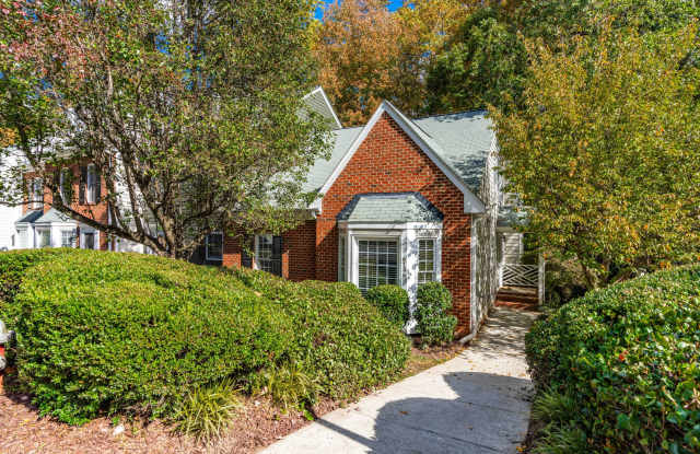 Photo of 6736 Queen Annes Drive