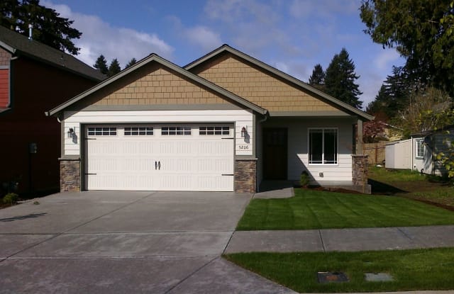 5206 NE 29th Ave - 5206 Northeast 29th Avenue, Vancouver, WA 98663