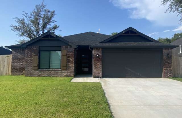 Photo of 745 East 139th Place