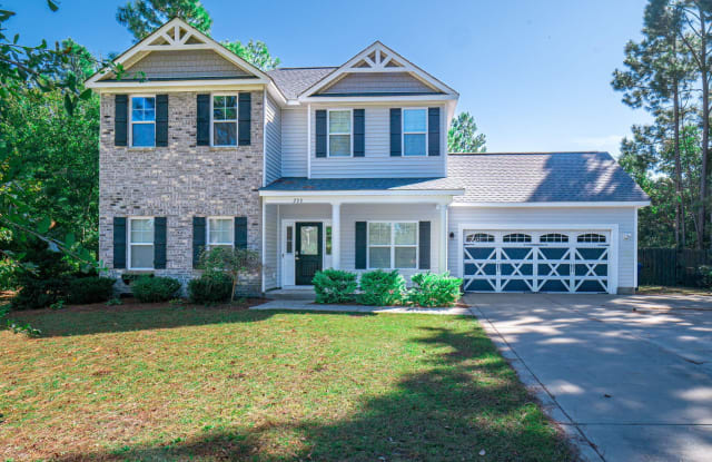 208 Fullard Drive - 208 Fullard Drive, Onslow County, NC 28460