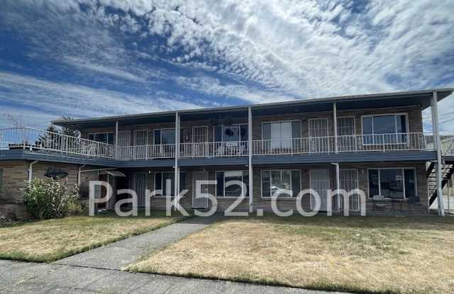 1 Bed 1 Bath Tacoma Apartment