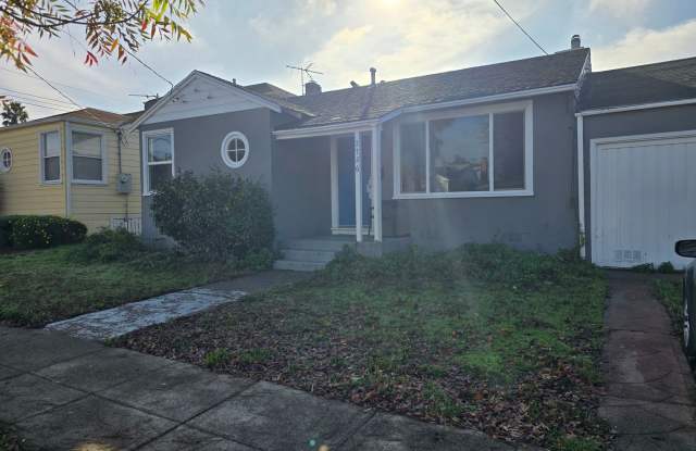 Single Story 3 bedroom Home located in Richmond, CA