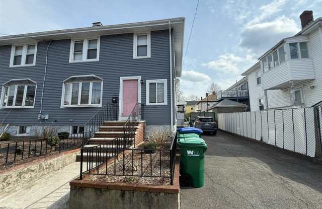 7 Whittemore St.