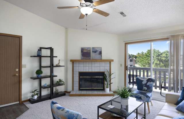 Cambridge Square Apartments