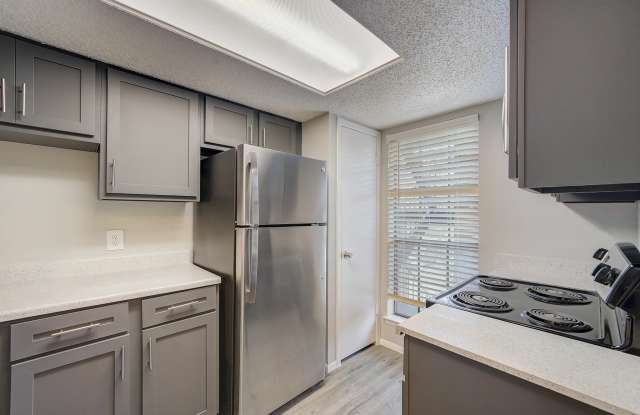 Hidden Oaks Apartments