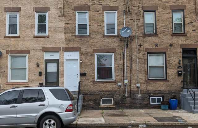 502 W HANOVER STREET