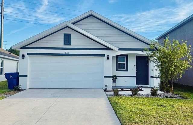 4515 SAND DOLLAR WAY