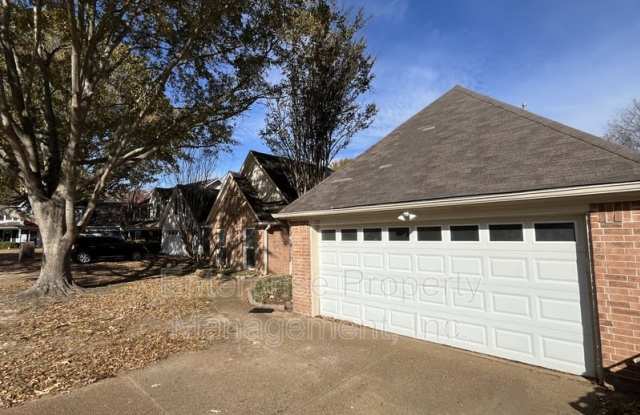 158 Doris Meadow Cv.