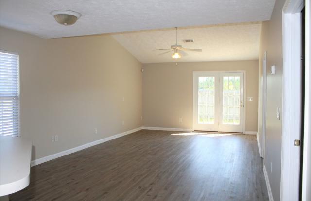 622 Belle Ct, Evans, GA - Two bedroom Townhome in Columbia County