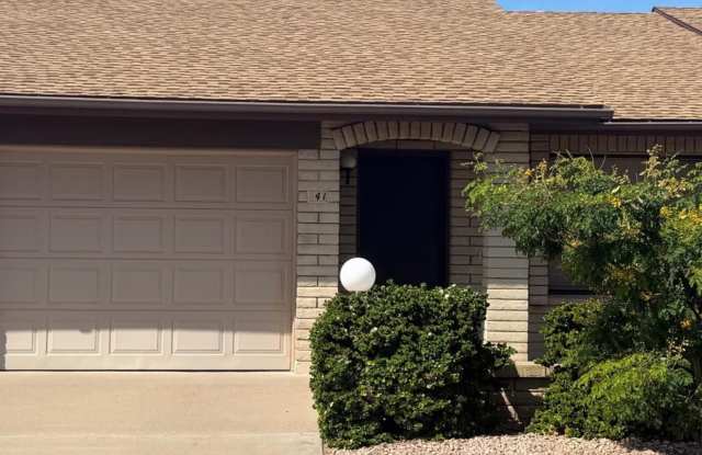 520 S Greenfield Road unit: 41