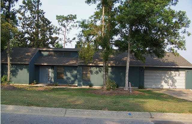 1026 FLEMING DR - 1026 Fleming Drive, Escambia County, FL 32514