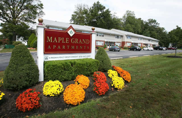 Photo of Maple Grand