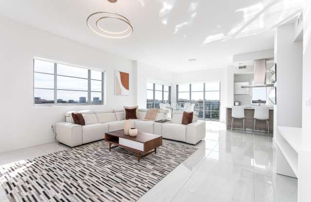 155 E Boca Raton Road