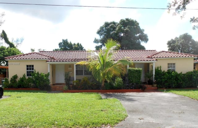 11251 NE 11th Pl - 11251 Northeast 11th Place, Biscayne Park, FL 33161