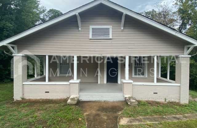 Photo of Home for rent in Tarrant!! COMING SOON