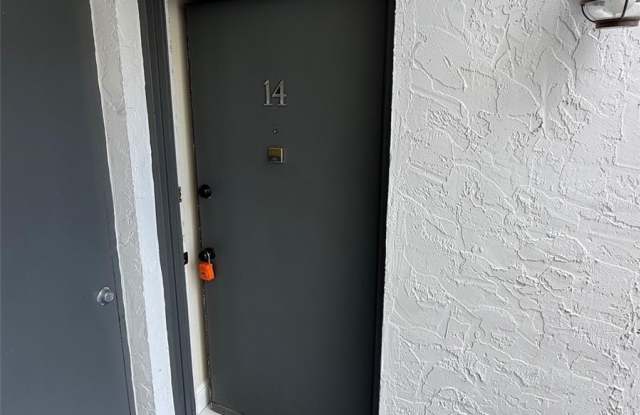 1731-1731 NE 36TH AVENUE