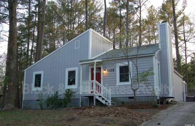 Photo of 1119 Saxony Drive