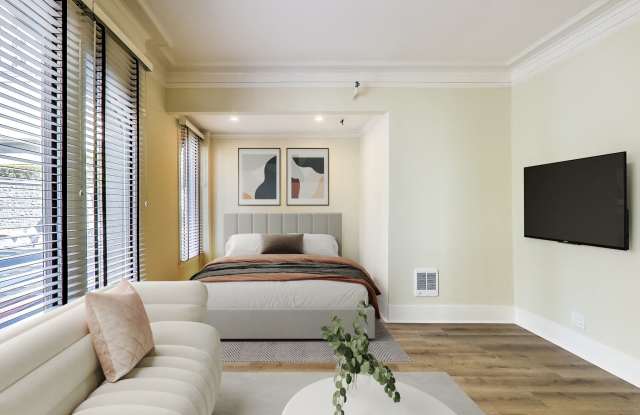 Photo of 795 PINE