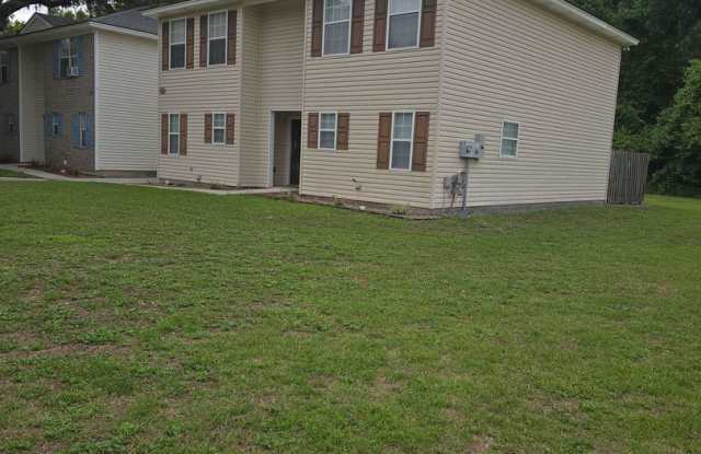 Savannah 2 Bed Townhome for Rent